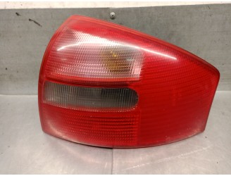 Replacement rear right tail light for audi a6 c5 (4b2, 4b4) 2.5 tdi quattro OEM IAM reference 4B5945096 4B5945096