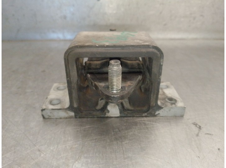 Recambio de soporte motor para infiniti fx 30d awd referencia OEM IAM 113201CB0A 113201CB0A 