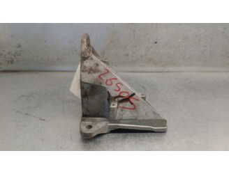 Replacement gearbox mount for Audi A6 C5 (4B2, 4B4) 2.5 TDI Quattro OEM IAM reference 8D0399113A 8D0399113AB