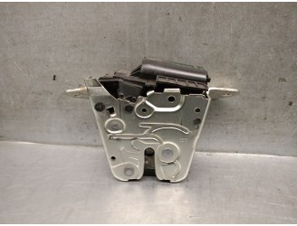 Replacement boot / tailgate lock for Mercedes-Benz GLA Class (X156) GLA 200 CDI / D (156.908) OEM IAM reference A099740