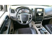 lancia voyager monospace (404_) del año 2012
