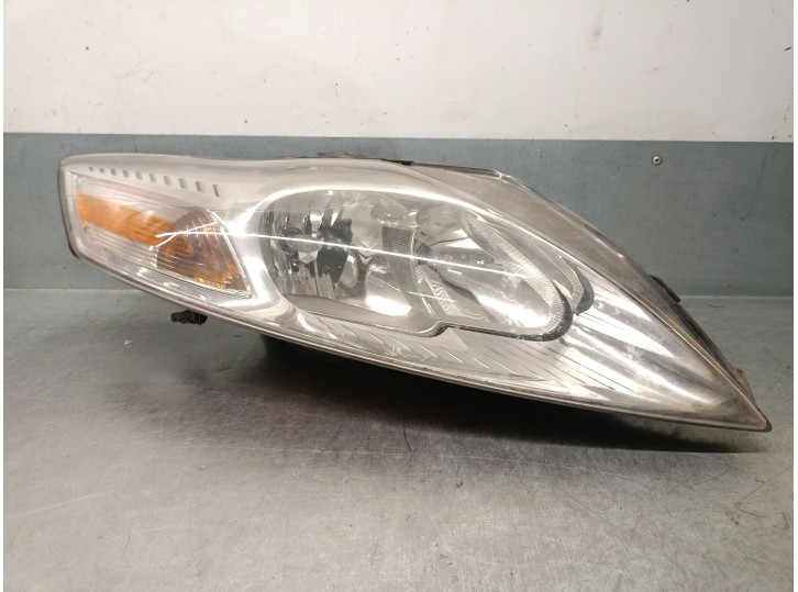 Recambio de faro derecho para ford mondeo iv (ba7) 2.0 tdci referencia OEM IAM 7S7113100AN 1812688 
