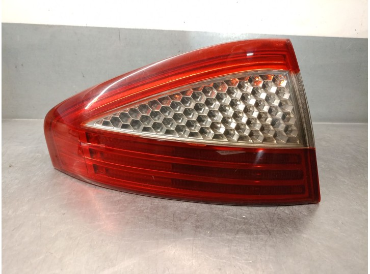 Left rear tail light for Ford Mondeo IV (BA7) 2.0 TDCI