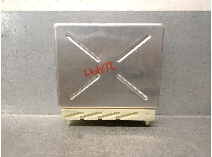 Recambio de centralita cambio automatico para volvo s60 i (384) 2.4 referencia OEM IAM P30735493 000088663A2