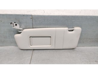 Replacement left sun visor for Audi A4 B7 (8EC) 2.0 TDI Quattro. OEM/IAM references: 8E0857551Q 8E0857551Q