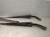 Replacement front right wiper arm for Volvo S60 I (384) 2.4, OEM IAM references 30655615 30697573
