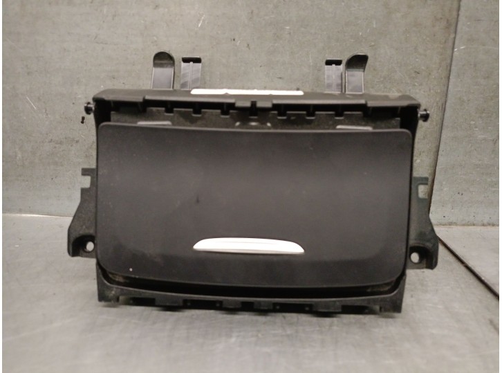 Replacement ashtray for Mercedes-Benz GLA-Class (X156) GLA 200 CDI / d (156.908), OEM/IAM reference A1766807200 A17668072009H4