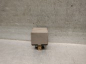 Replacement relay for Peugeot Boxer van (230L) 2.5 D, OEM/IAM reference 7686773 7686773