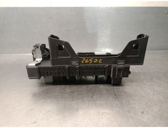 Replacement relay / fuse box for Mercedes-Benz E-Class T-Model (S212) E 220 CDI / BlueTEC (212.202, 212.201), OE reference