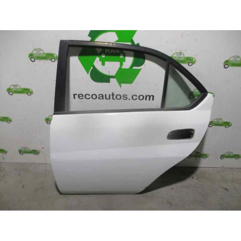 Recambio de puerta trasera izquierda para toyota prius (nhw11) básico referencia OEM IAM 6700447010 BLANCA 4 PUERTAS