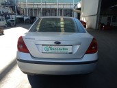 ford mondeo iii sedán (b4y) del año 2001