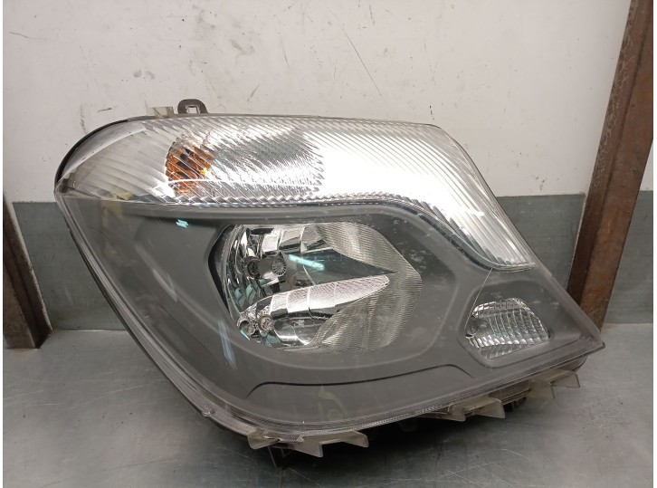Replacement right headlight for Mercedes-Benz Sprinter 3.5-t van (B906) 313 CDI (906.631, 906.633, 906.635, 906.637), ref.