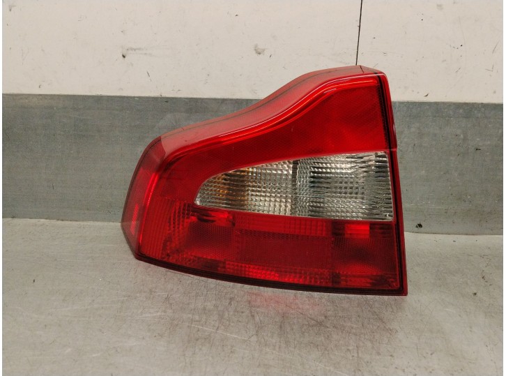 Replacement left taillight for Volvo S80 II (124) 2.5 T, OEM IAM references 31213379 31213379