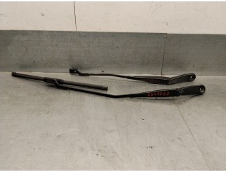 Replacement right front wiper arm for Volvo S80 II (124) 2.5 T, OEM/IAM reference 31276003 31276002