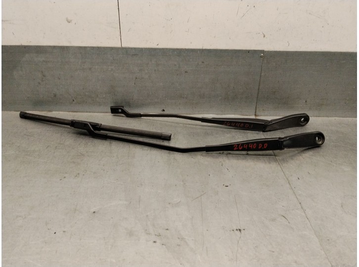 Replacement right front wiper arm for Volvo S80 II (124) 2.5 T, OEM/IAM reference 31276003 31276002