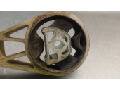 Replacement transmission mount for Opel Corsa E (X15) 1.3 CDTI (08, 68), OEM/IAM reference 13451485 684485