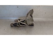 Replacement front engine mount for Volkswagen Transporter T5 van (7HA, 7HH, 7EA, 7EH) 1.9 TDI, OEM/IAM reference 7H0