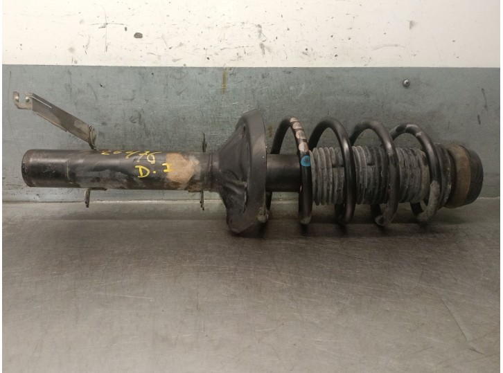Left front shock absorber replacement for SEAT Leon (1M1) 1.9 TDI, OEM IAM reference 1J0413031CS 1J0413031CS
