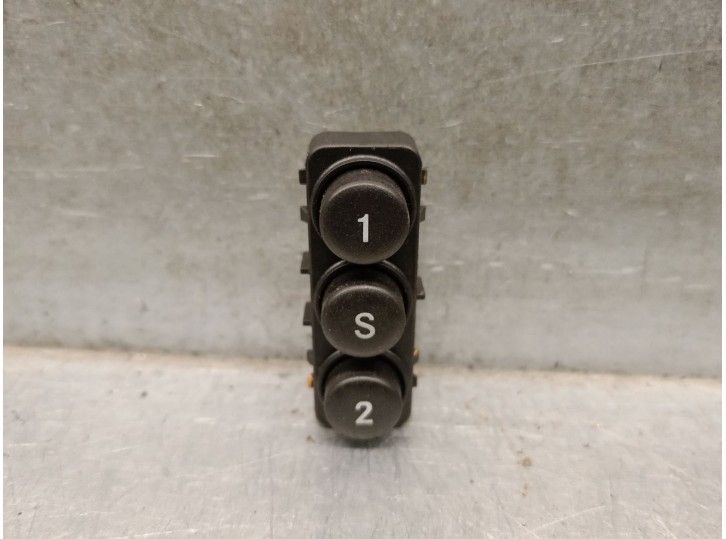 Replacement switch for Lancia Voyager minivan (404_) 2.8 CRD (RT, 53), OEM IAM reference 68052036AB K68052036AB