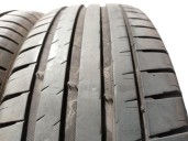 Replacement tire(s) for Lancia Voyager minivan (404_) 2.8 CRD (RT, 53), OEM IAM reference 22565R17106V