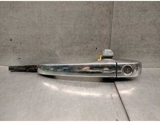 Front left exterior door handle for Lancia Voyager minivan (404_) 2.8 CRD (RT, 53). OEM/IAM reference: K045894
