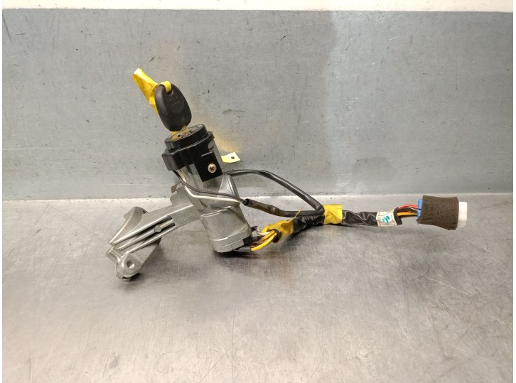 Replacement ignition switch for Hyundai Coupe I (RD) 1.6 16V, OEM/IAM reference 8190029M20 8190029M20
