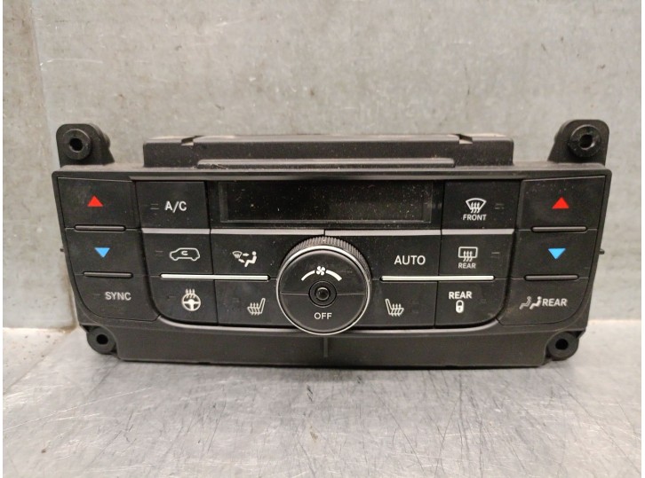 Replacement climate control unit for Lancia Voyager minivan (404_) 2.8 CRD (RT, 53), OEM IAM reference P68111337AF K68111337AF