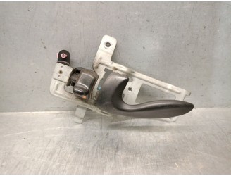 Replacement left front interior door handle for Hyundai Coupe I (RD) 1.6 16V, OEM/IAM references 8261127001KW 8261127001KW