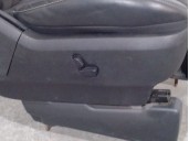 Replacement front right seat for a Lancia Voyager minivan (404_) 2.8 CRD (RT, 53). OEM/IAM references: K04610154AC K0461