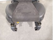 Replacement front right seat for a Lancia Voyager minivan (404_) 2.8 CRD (RT, 53). OEM/IAM references: K04610154AC K0461