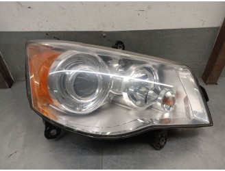 Replacement right headlight for Lancia Voyager minivan (404_) 2.8 CRD (RT, 53), OEM IAM references 05113338AE K05113338AE