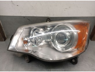 Replacement left headlight for Lancia Voyager minivan (404_) 2.8 CRD (RT, 53), OEM IAM reference 05113339AE K05113339AE