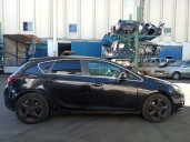 opel astra j (p10) del año 2010