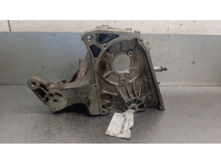 Replacement fuel injection pump bracket for Opel Insignia A (G09) 2.0 CDTI (68), OEM IAM reference 55574721 815180