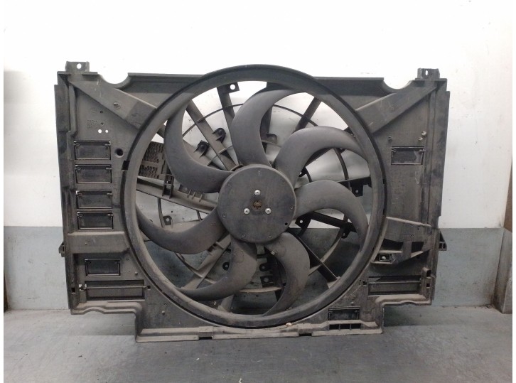 Recambio de electroventilador para jaguar xe (x760) 2.0 d referencia OEM IAM GX738C607AE T2H20465 
