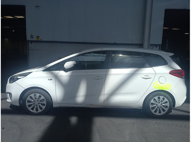 KIA CARENS IV
