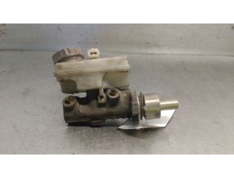 Replacement brake master cylinder for Opel Agila A (H00) 1.0 (F68), OEM IAM reference 9195530 4703055 0204221813