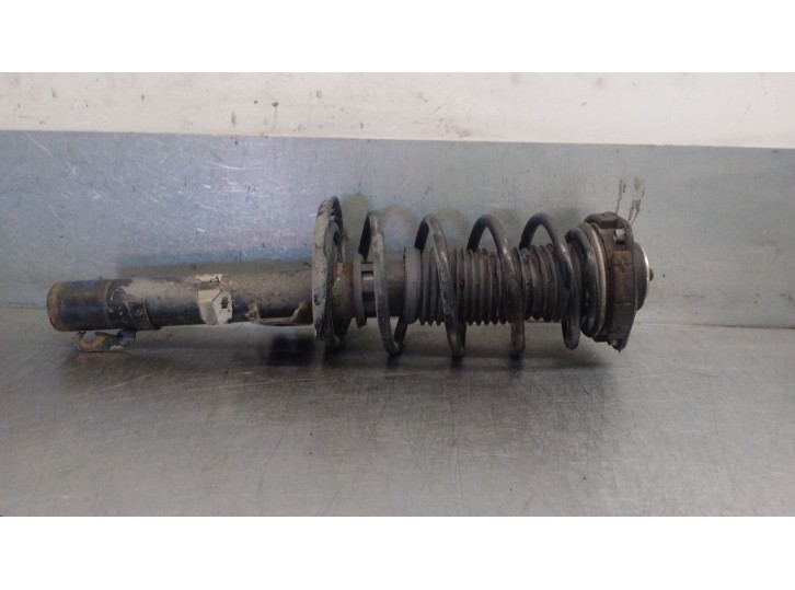 Replacement left front shock absorber for SEAT Ibiza III (6L1) 1.9 TDI, OEM IAM references 6Q0413031BS 5Q0413023HT