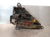 Recambio de caja reles / fusibles para bmw 5 (e60) 520 d referencia OEM IAM 690661804 