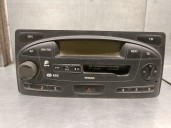 Replacement audio system / CD radio for Nissan Terrano II (R20) 2.7 TDI 4WD. OEM/IAM references: 281130X000 281130X000
