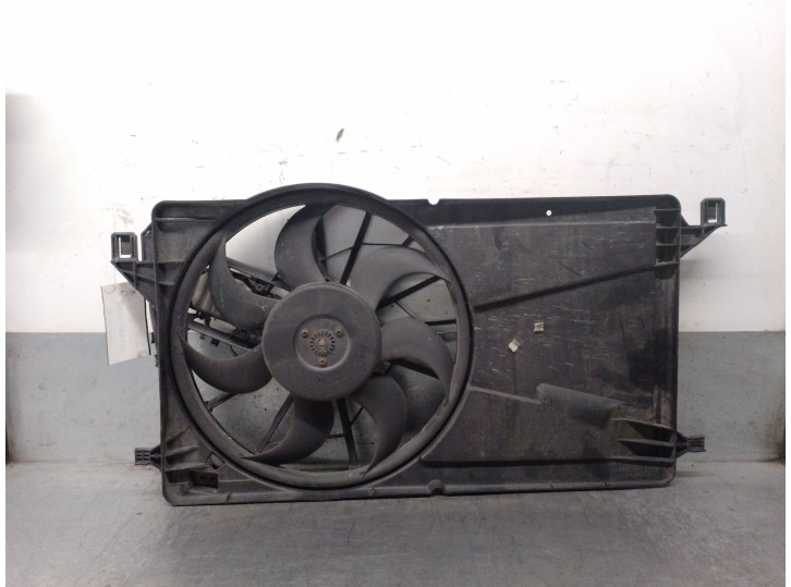 Recambio de electroventilador para volvo s40 ii (544) 1.8 referencia OEM IAM 3M5H8C607RH 31261989 0130307072