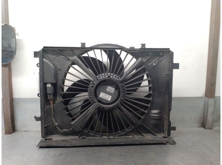 Recambio de electroventilador para infiniti qx30 2.2 d awd referencia OEM IAM A2049061403 214815DB1A 
