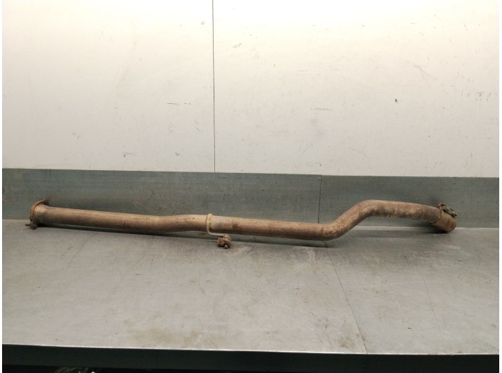 Replacement center exhaust pipe for Volvo XC60 I SUV (156) D5 AWD, OEM/IAM reference 30793405 30793405
