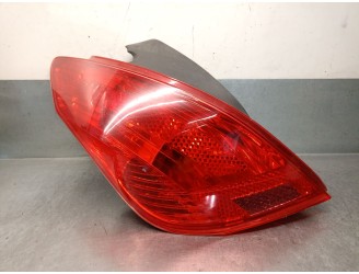Replacement left tail light for Peugeot 308 I (4A_, 4C_) 1.6 HDI, OEM IAM reference 6350CV 6350CV