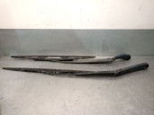 Replacement right front wiper arm for Saab 9-3 (YS3F, E79, D79, D75) 1.9 TiD, OEM/IAM references 12755306 12755306