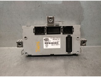 Replacement relay / fuse box for Alfa Romeo 159 Sportwagon (939_) 1.9 JTDM 16V (939bxc1b, 939bxc12), OEM/IAM reference 505