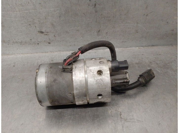 Replacement hydraulic pump for Audi A6 C5 Avant (4B5, 4B6) 2.5 TDI, OEM/IAM reference 8E061417F 8E0614175E 0265410050
