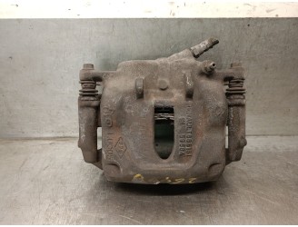 Replacement left front brake caliper for Nissan Primastar van (X83) 2.0 dCi 115, OEM IAM reference 4101100Q0B 4101