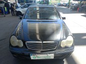 mercedes-benz clase c (w203) del año 2001