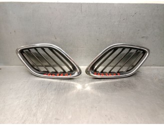 Replacement front grille for Saab 9-3 (YS3F, E79, D79, D75) 1.9 TiD, OEM/IAM reference 12787228